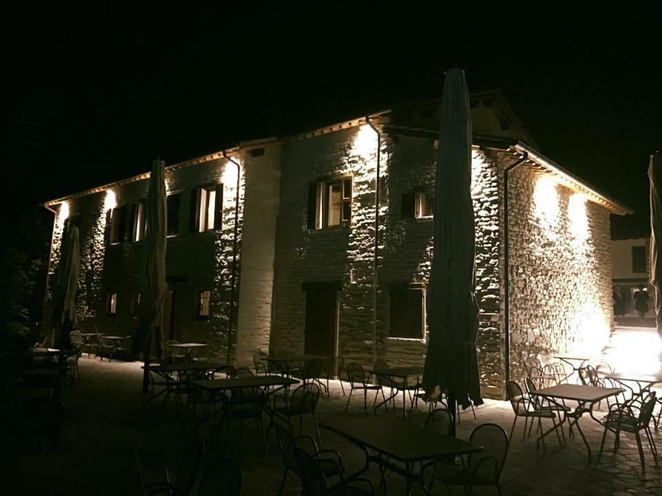 Borgo Rossi Villa La Strada Buitenkant foto